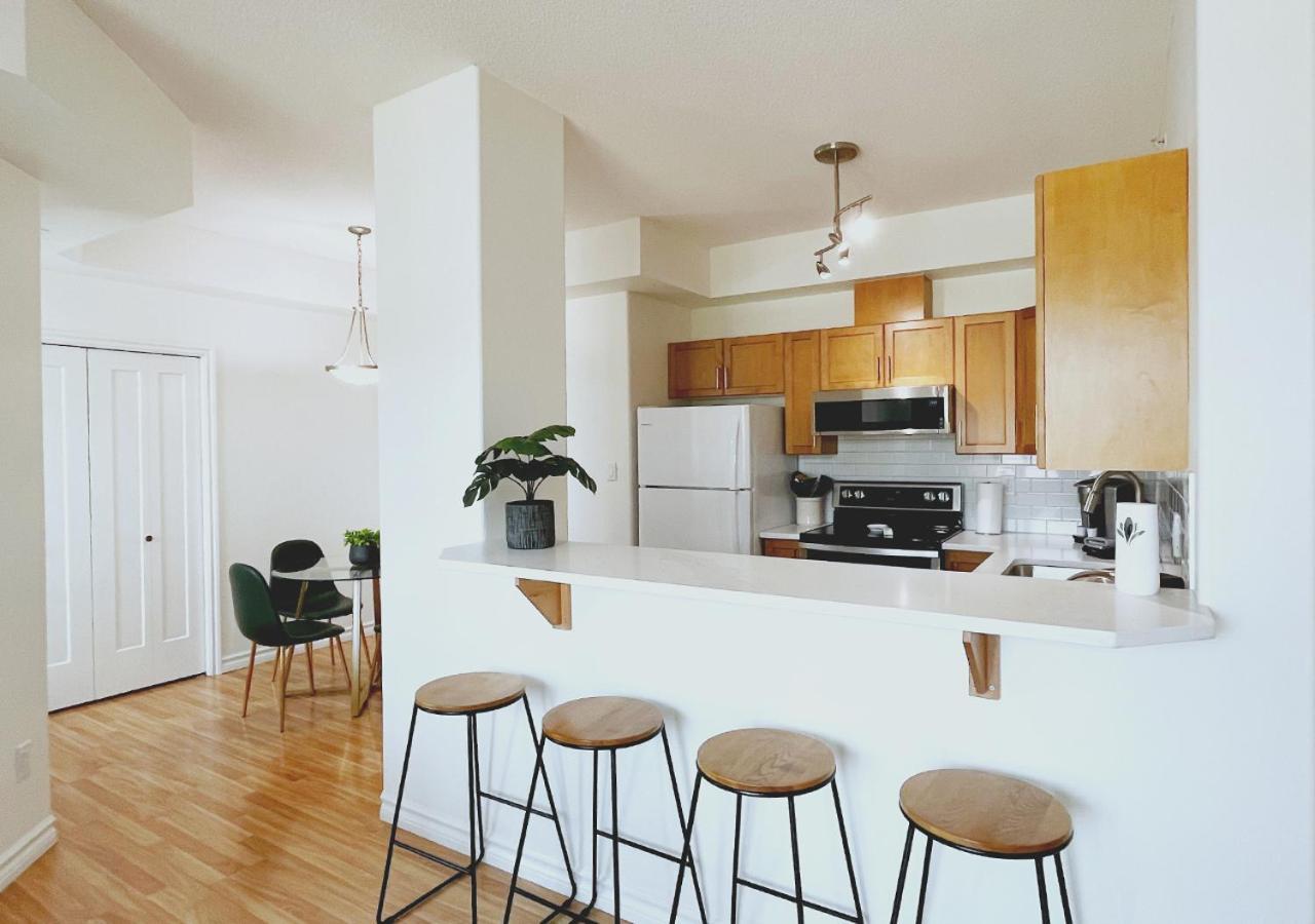 Апартаменты Downtown Waterfront Kelowna Oasis Newly Renovated 2Bed 2Bath Экстерьер фото